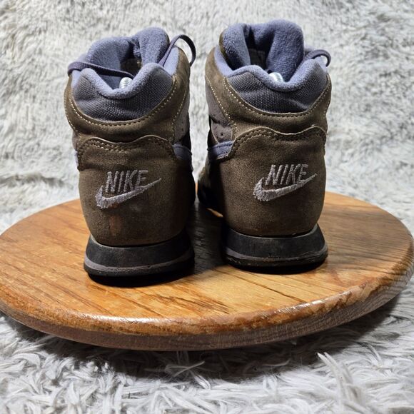 Vintage 90's Nike ACG Air Caldera Women 9.5 Hiking Boots Brown/Purple Shoes Read - Picture 9 of 14